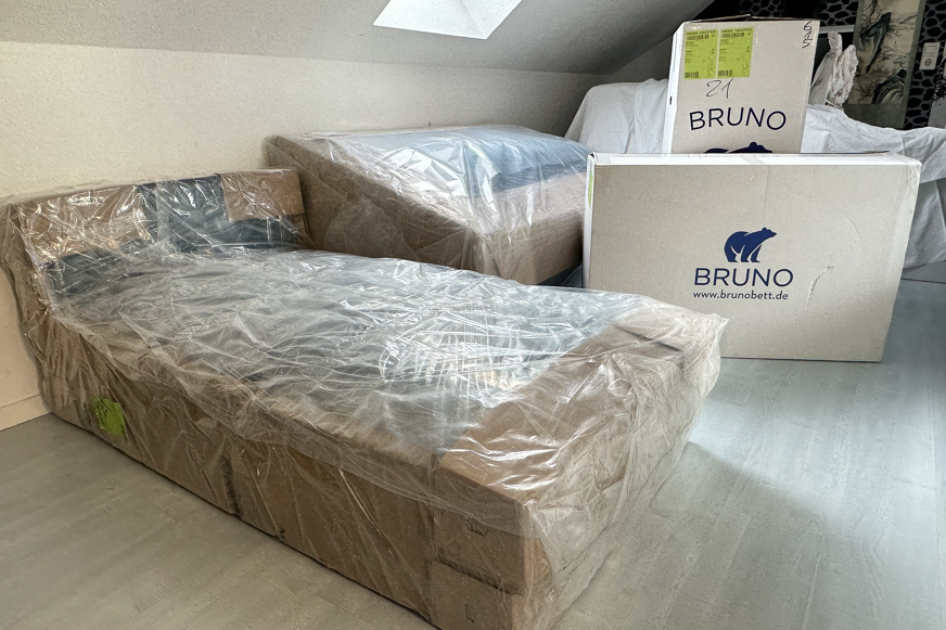 Bruno corner sofa packaging